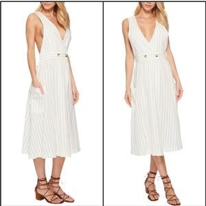 Free People super cute wrap dress!!! NWT XS